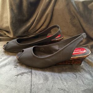 J Renee Vigor Slingbacks